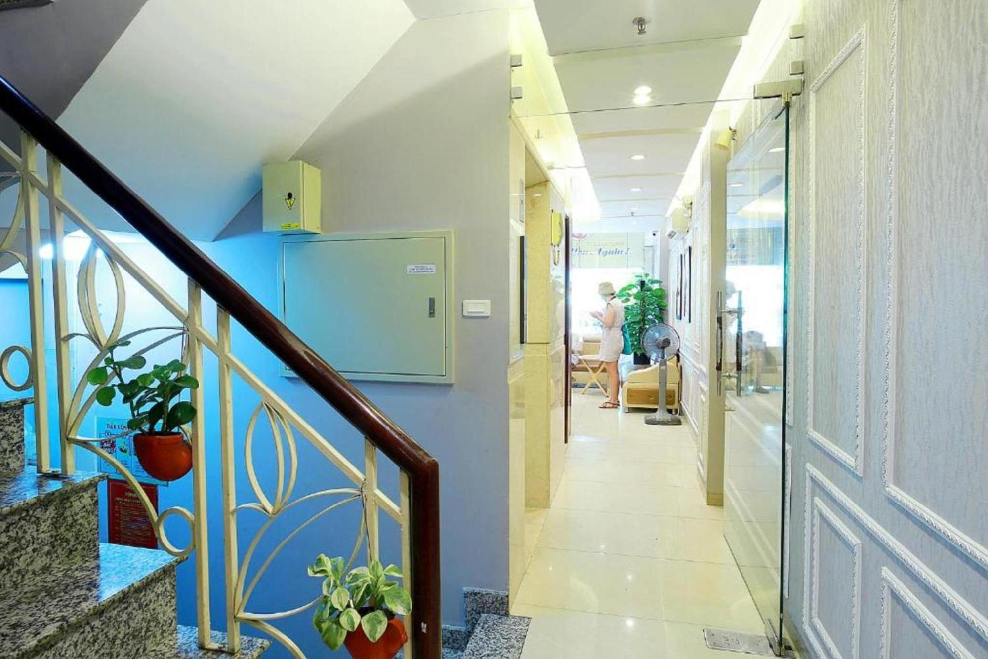 Lucky Star Hotel - Bui Vien Walking Street โฮจิมินห์ซิตี้ ภายนอก รูปภาพ